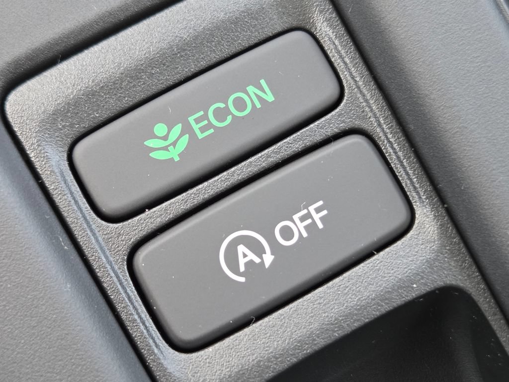 New 2026 Honda Accord SE image 9