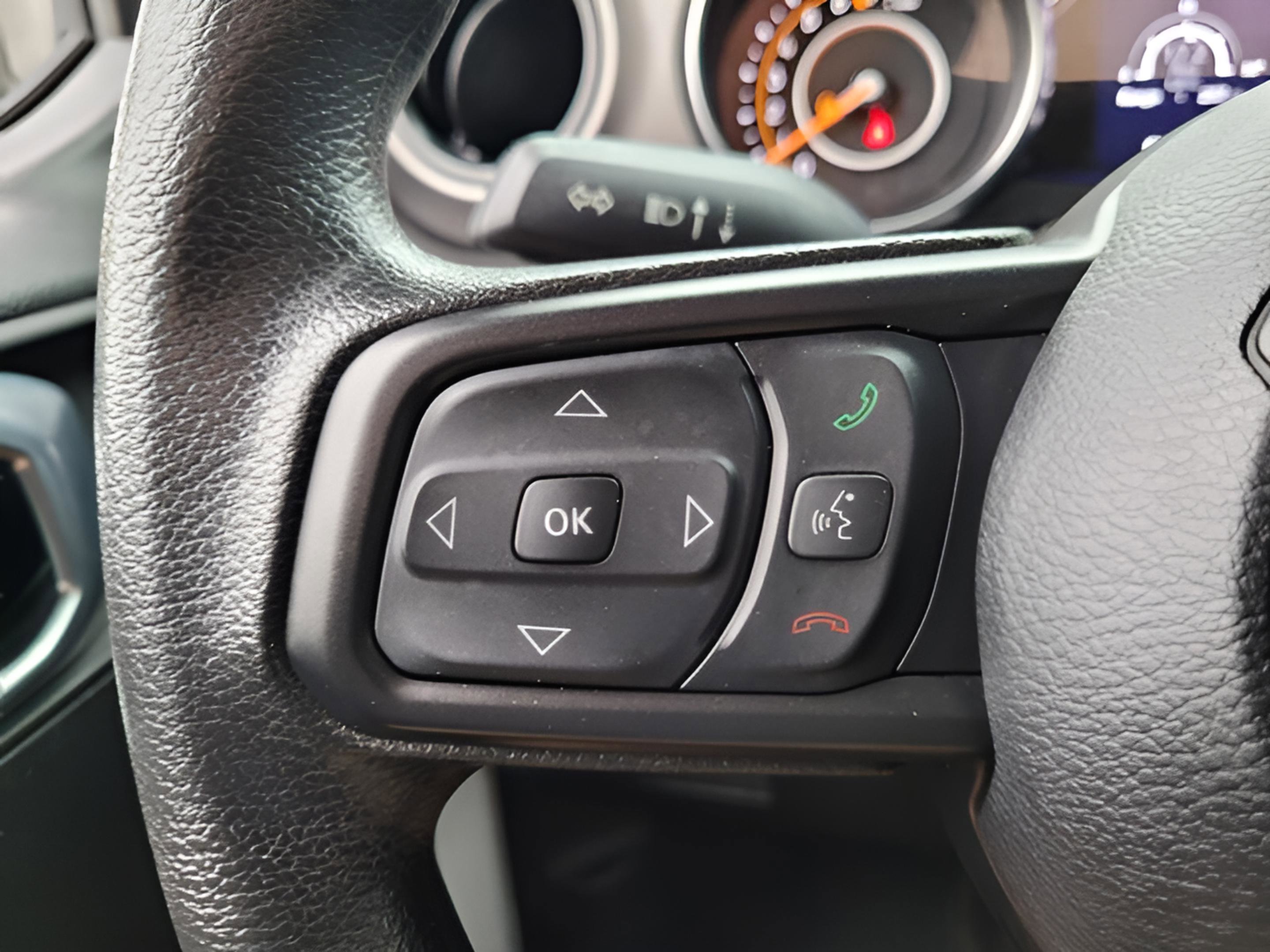 Used 2023 Jeep Gladiator Sport image 19