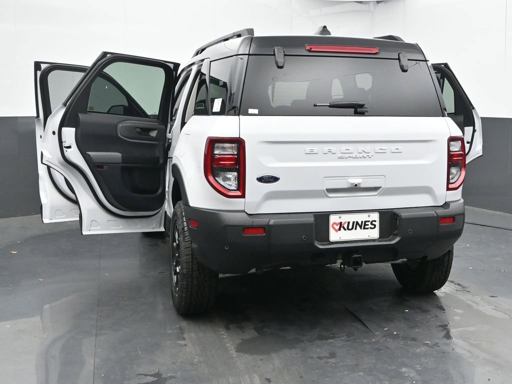 New 2025 Ford Bronco Sport Badlands image 47
