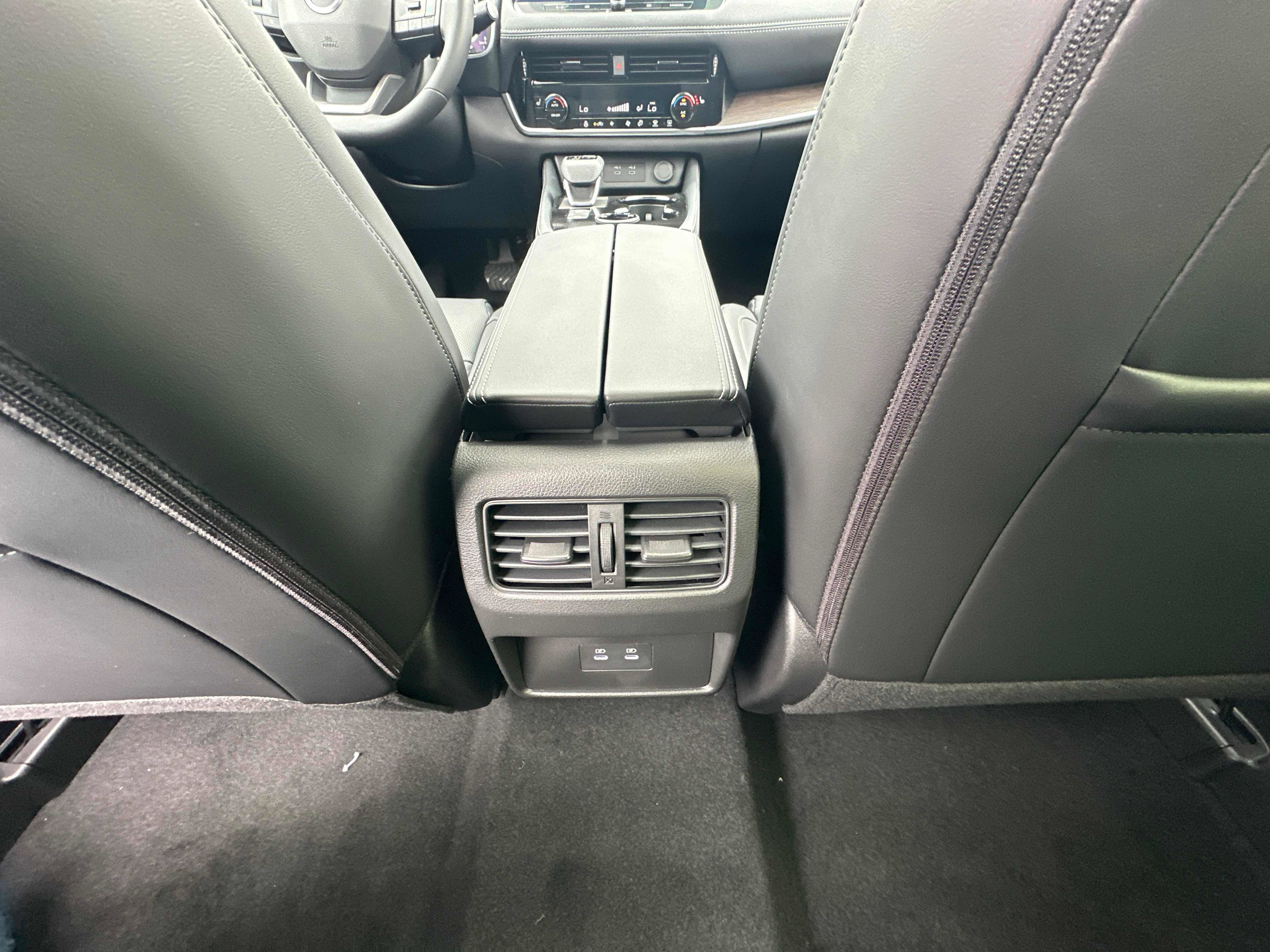 New 2026 Nissan Rogue Platinum image 29