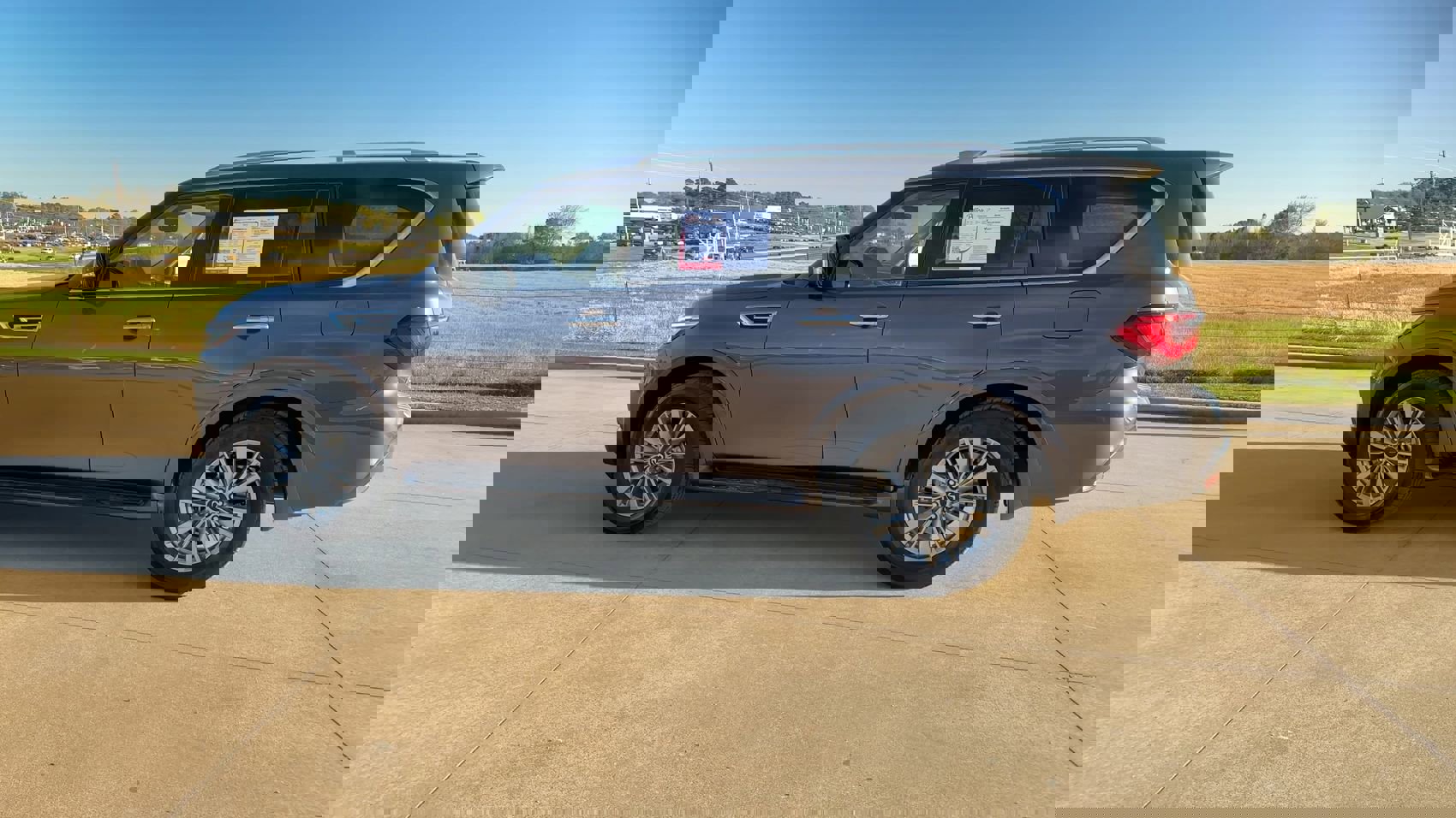 Used 2024 INFINITI QX80 Luxe image 5