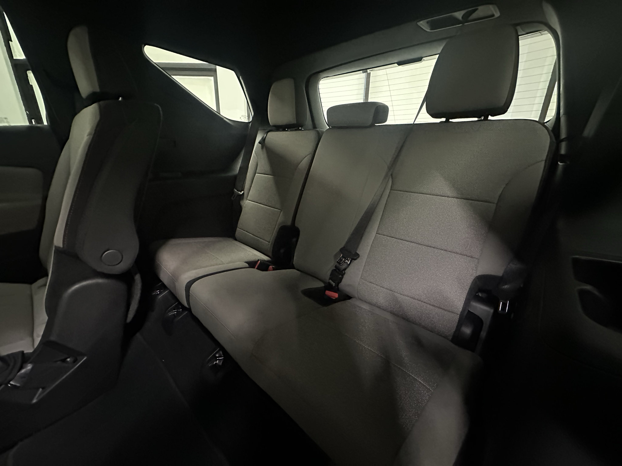 Certified 2026 Chevrolet Traverse LT w/ Driver Confidence Package FWD image 17