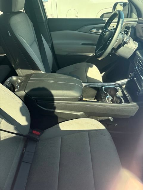 Used 2026 Chevrolet Traverse LT w/ Sun and Wheel Package AWD/4WD image 16