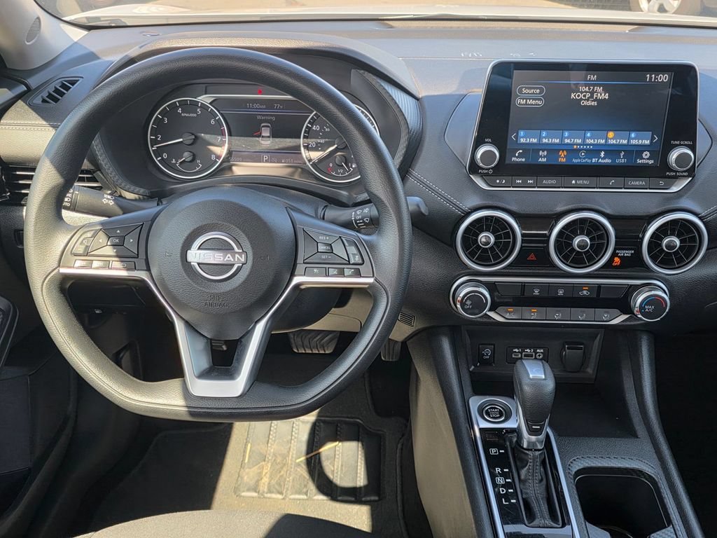 Used 2024 Nissan Sentra SV FWD image 17