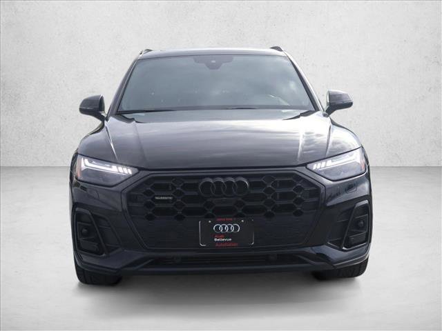 Used 2023 Audi Q5 e Prestige w/ Prestige Package image 2