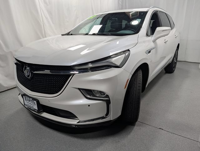 Certified 2022 Buick Enclave Essence w/ Sport Touring Edition FWD image 7