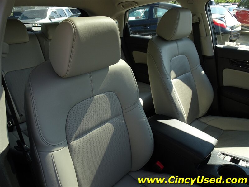 Used 2024 Honda Civic EX-L image 18