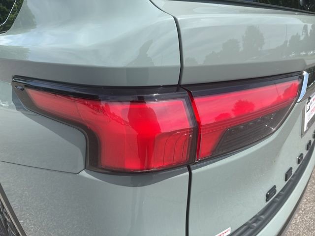 Used 2024 Toyota Sequoia Limited image 10