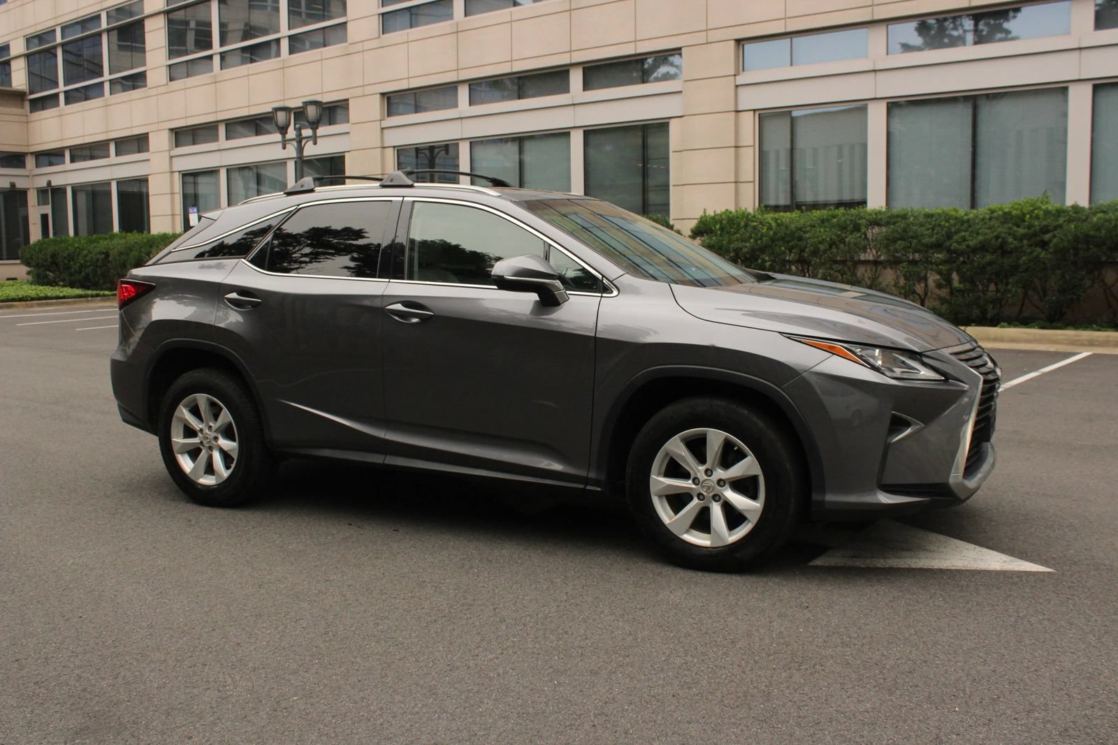 Used 2017 Lexus RX 350 AWD w/ Premium Package image 2