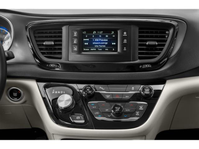 Used 2020 Chrysler Pacifica Limited FWD image 13