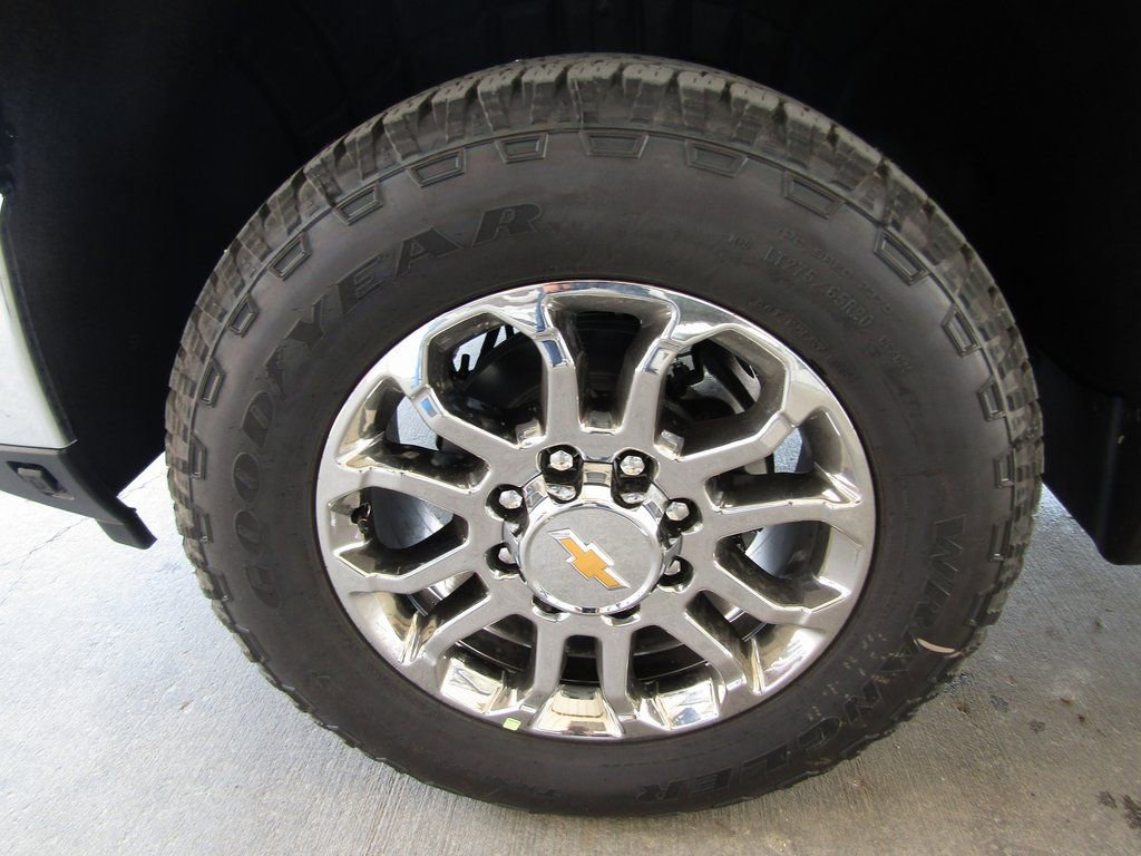 New 2026 Chevrolet Silverado 3500 LTZ w/ LTZ Convenience Package image 33