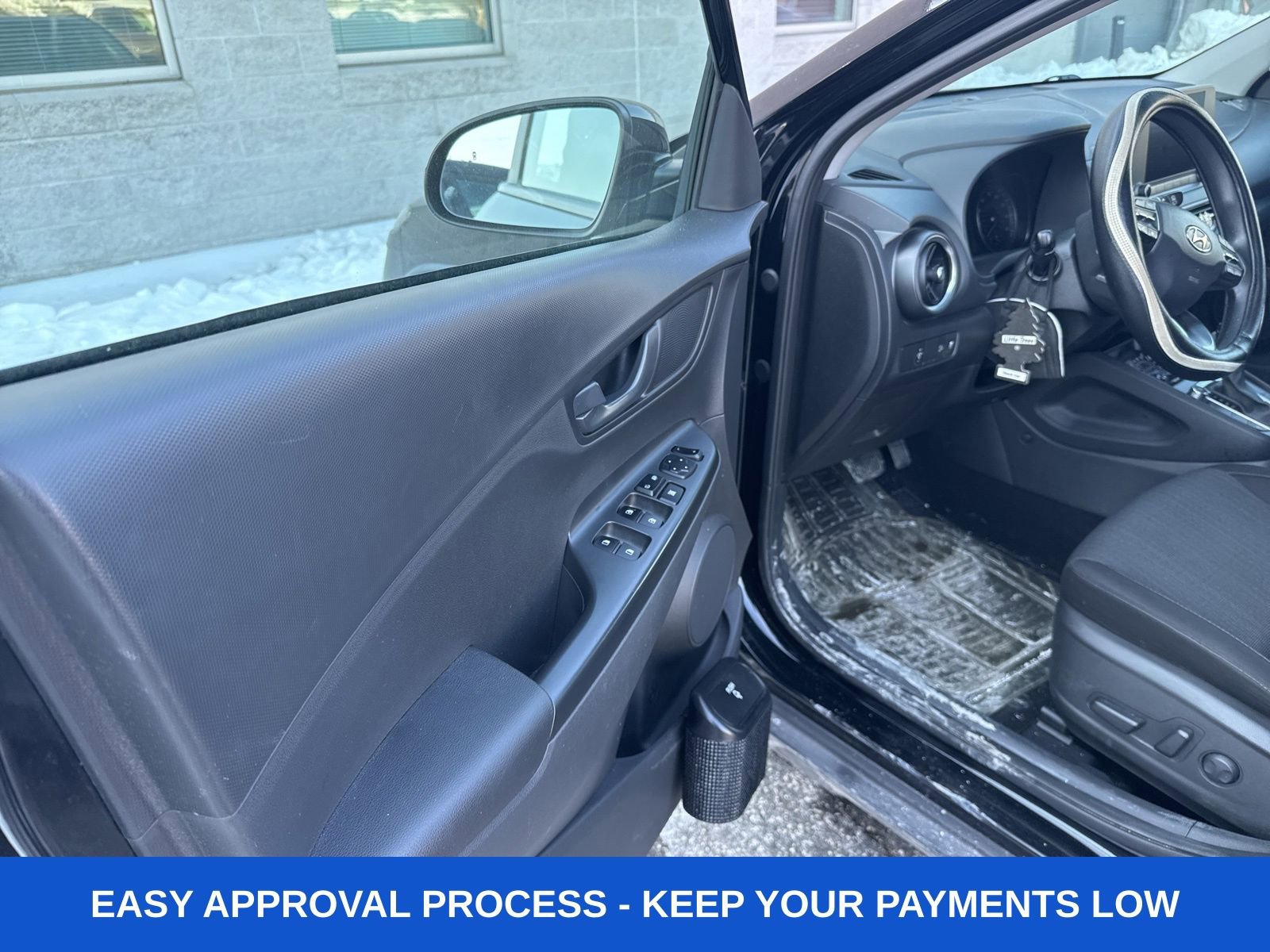 Used 2023 Hyundai Kona SEL w/ Cargo Package image 19