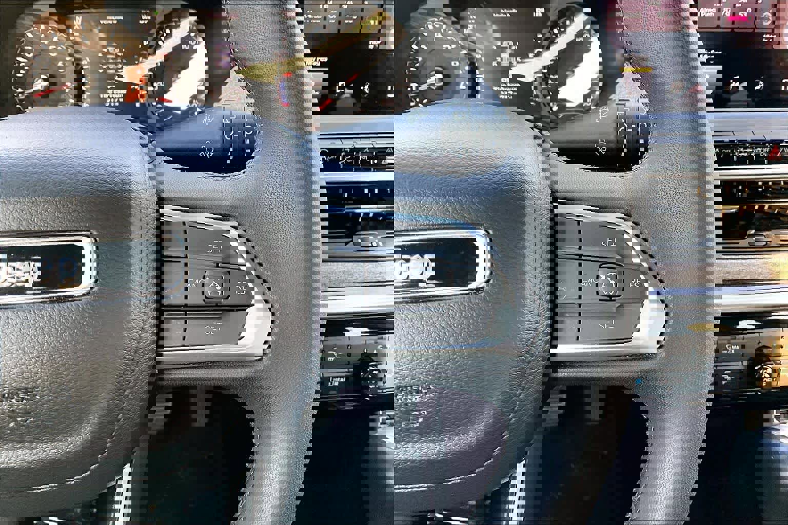 Certified 2024 Jeep Compass Latitude image 24