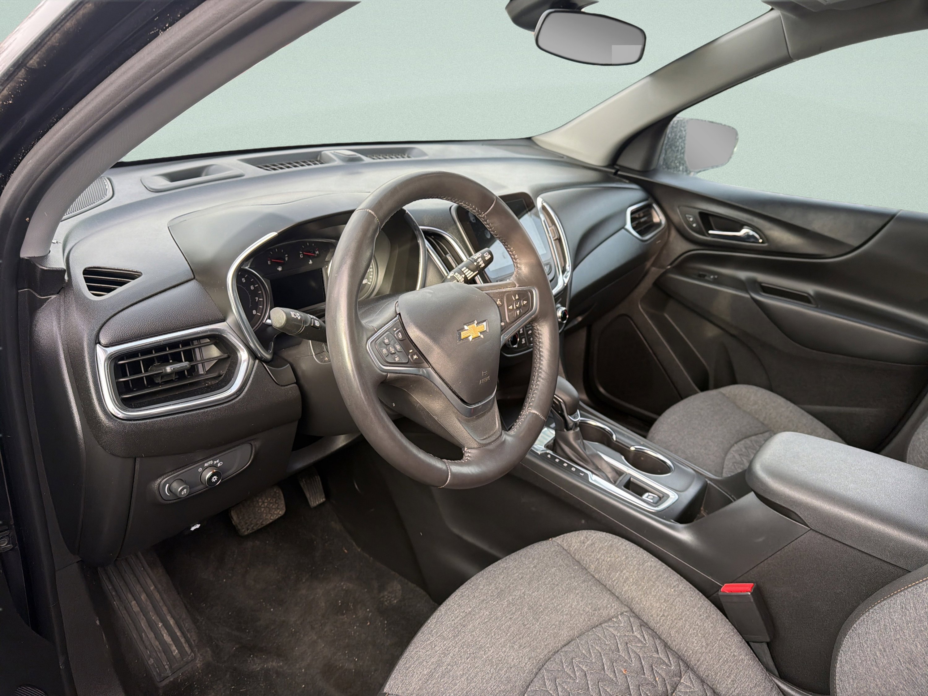 Used 2022 Chevrolet Equinox LT image 13