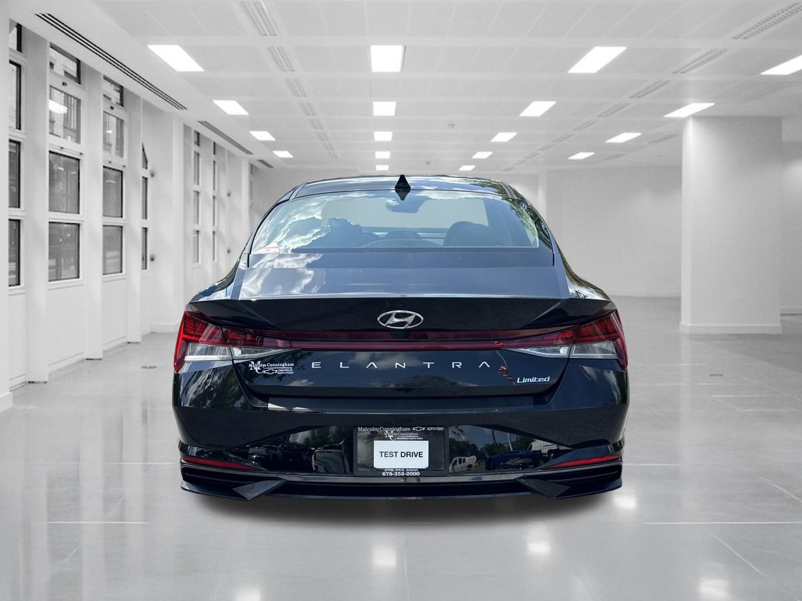 Used 2023 Hyundai Elantra Limited FWD image 6