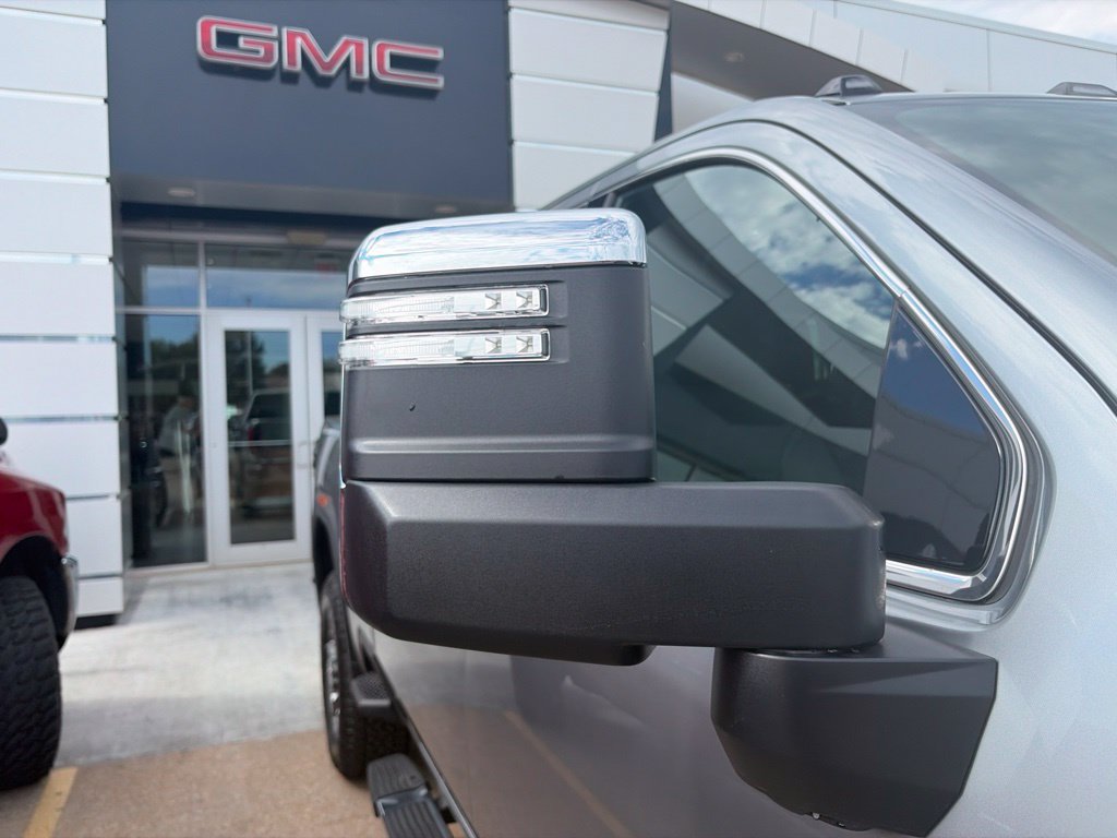 New 2026 GMC Sierra 2500 SLT w/ SLT Premium Package AWD/4WD image 16