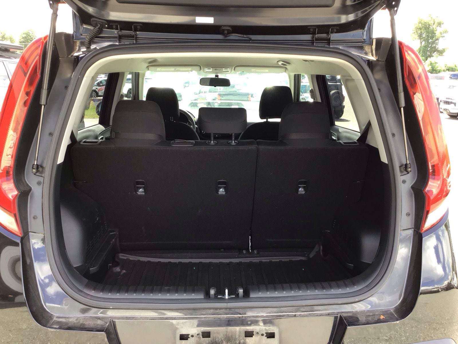 Used 2022 Kia Soul LX FWD image 4