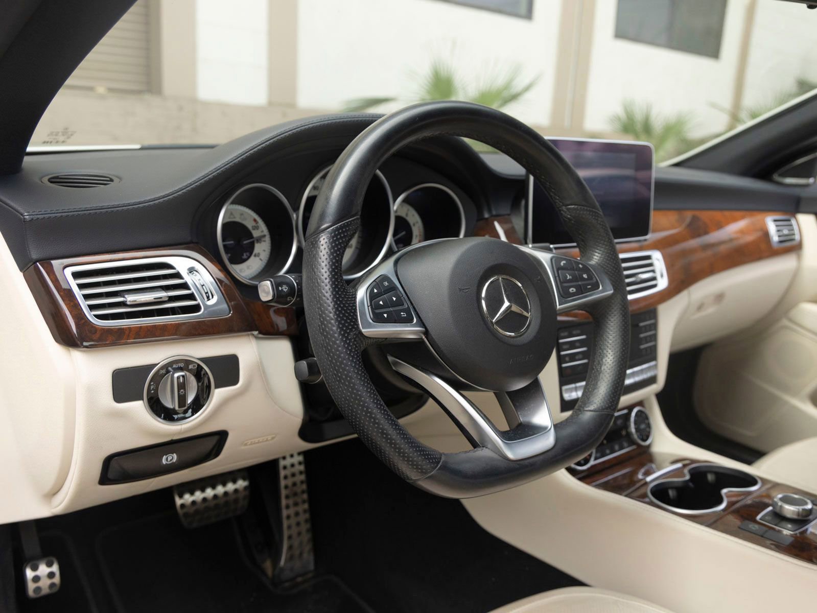 Used 2017 Mercedes-Benz CLS 550 image 15