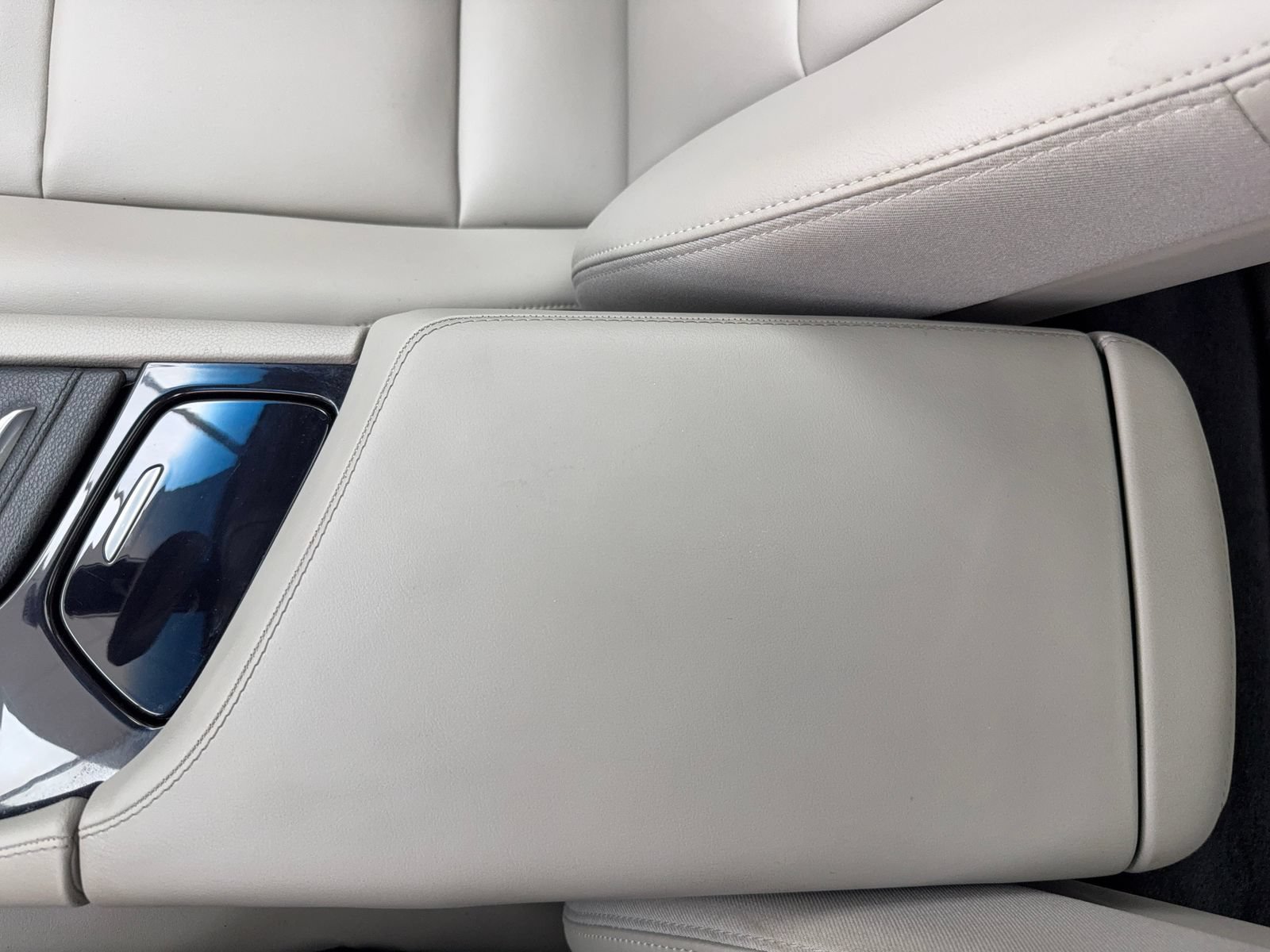Used 2019 Cadillac CTS Sedan RWD image 29