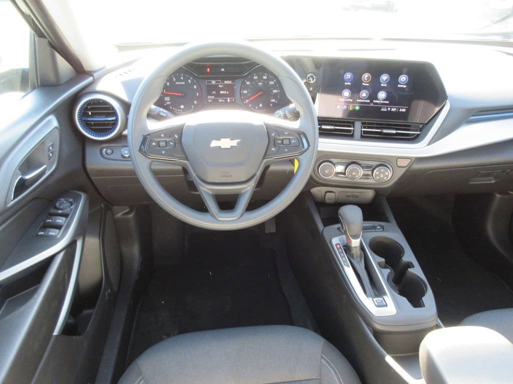 New 2026 Chevrolet Trax LS FWD image 13