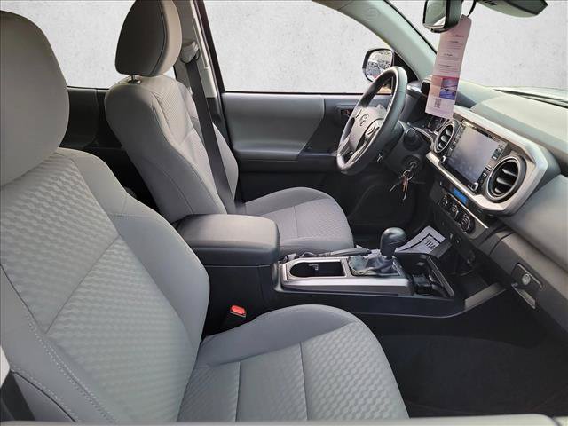 Used 2022 Toyota Tacoma SR5 RWD image 15