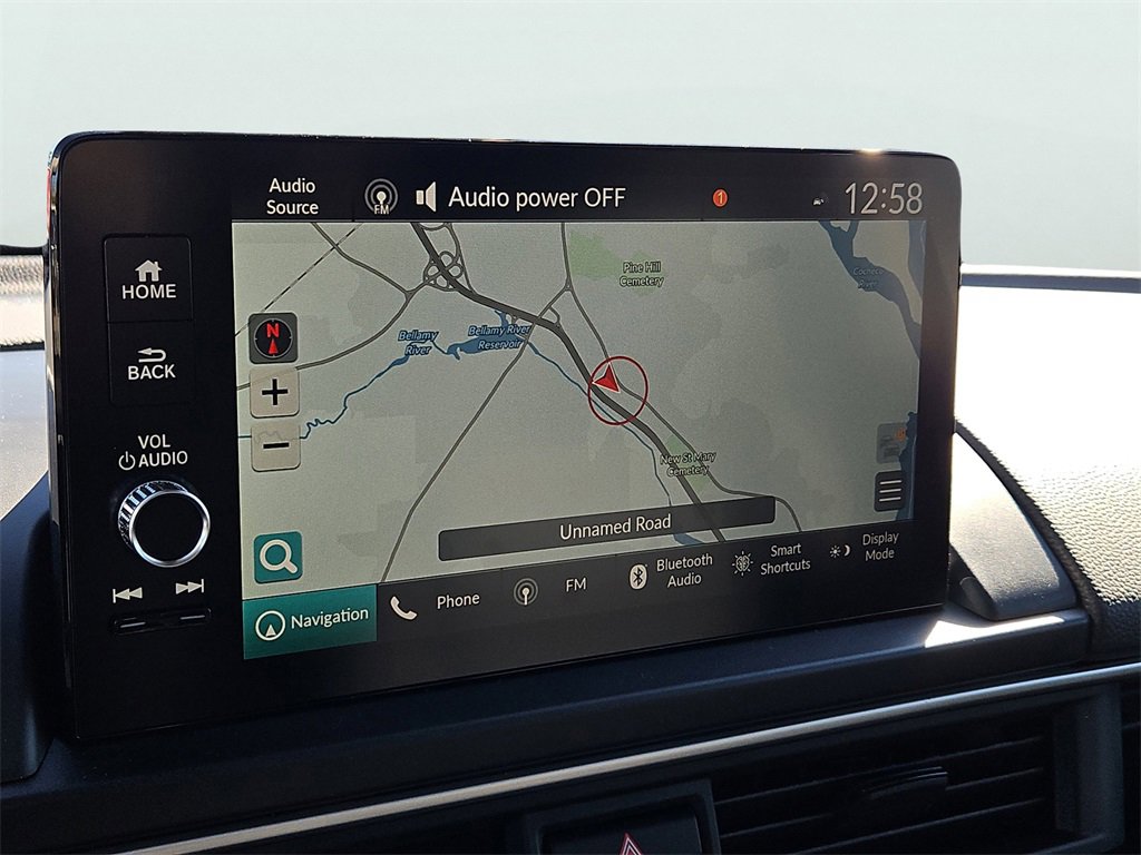 New 2025 Honda Pilot Touring image 9