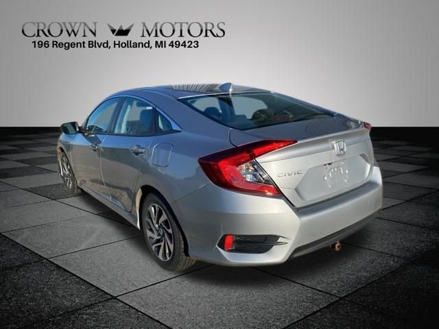 Used 2018 Honda Civic EX image 4