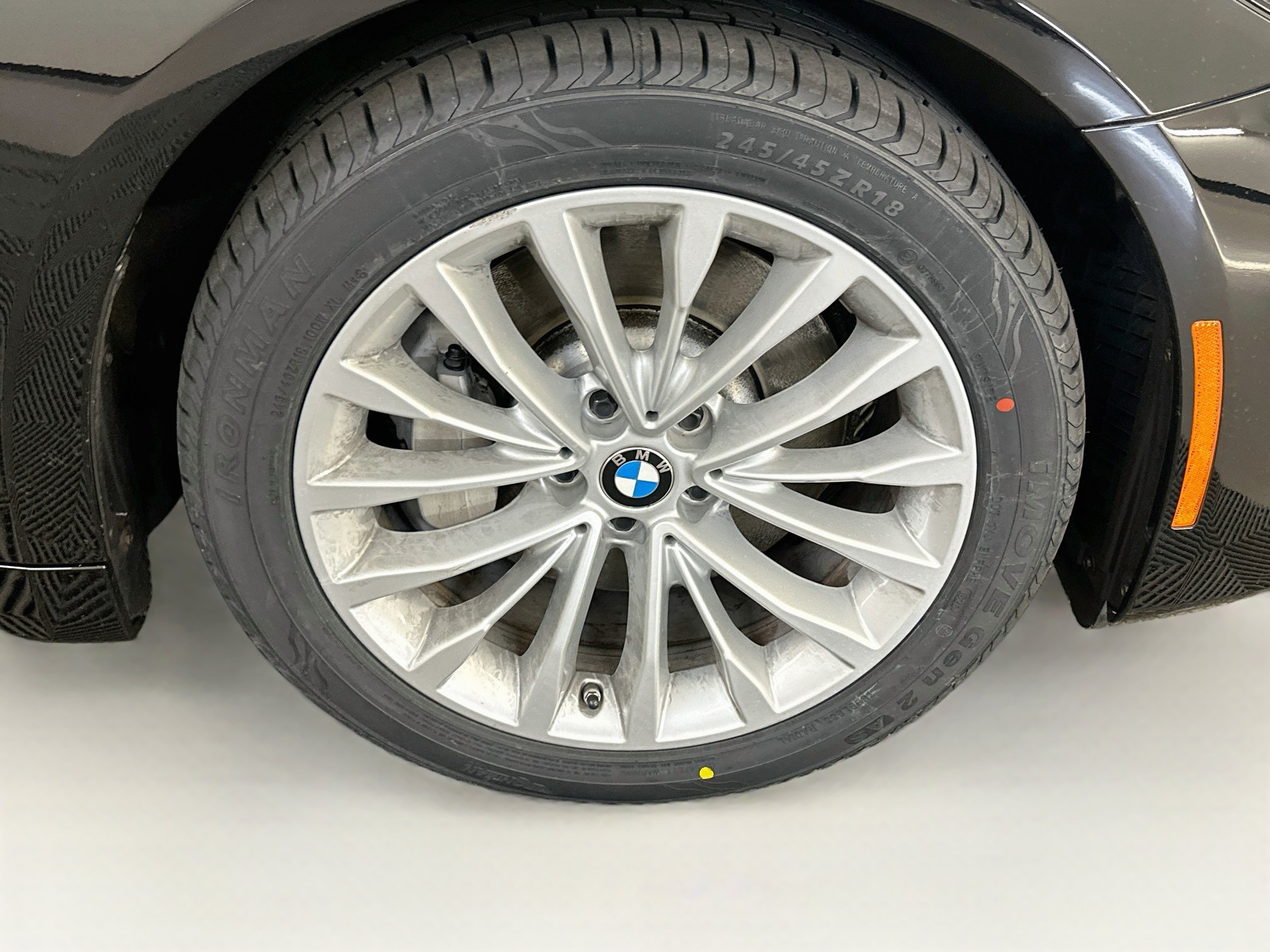 Used 2023 BMW 530i xDrive w/ Convenience Package AWD/4WD image 11