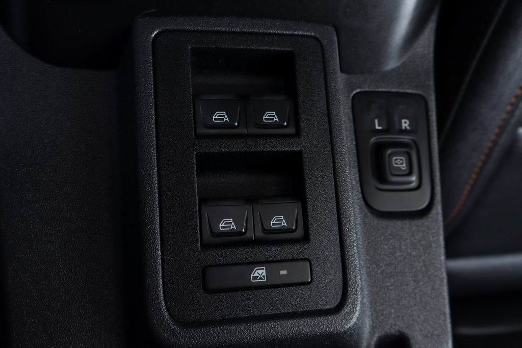Used 2023 Ford Bronco Badlands AWD/4WD image 39