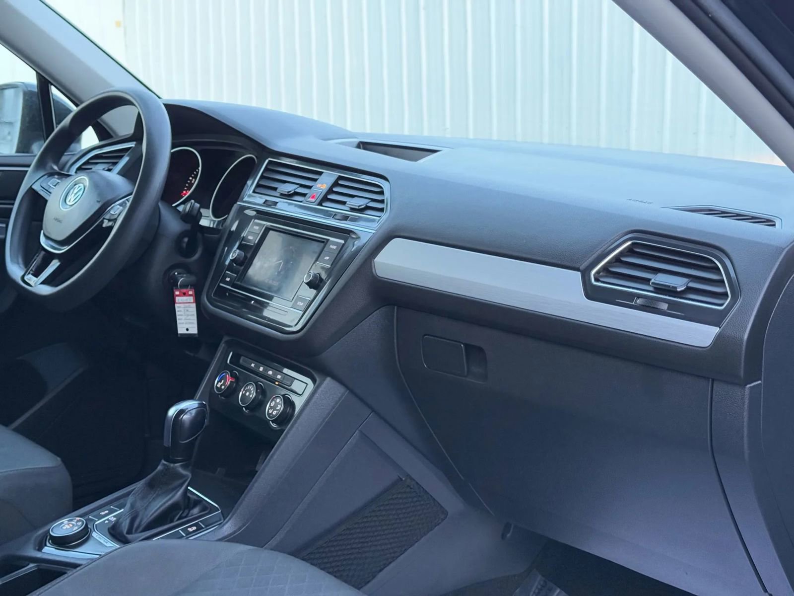 Used 2018 Volkswagen Tiguan S w/ 3rd Row Seat Package image 20