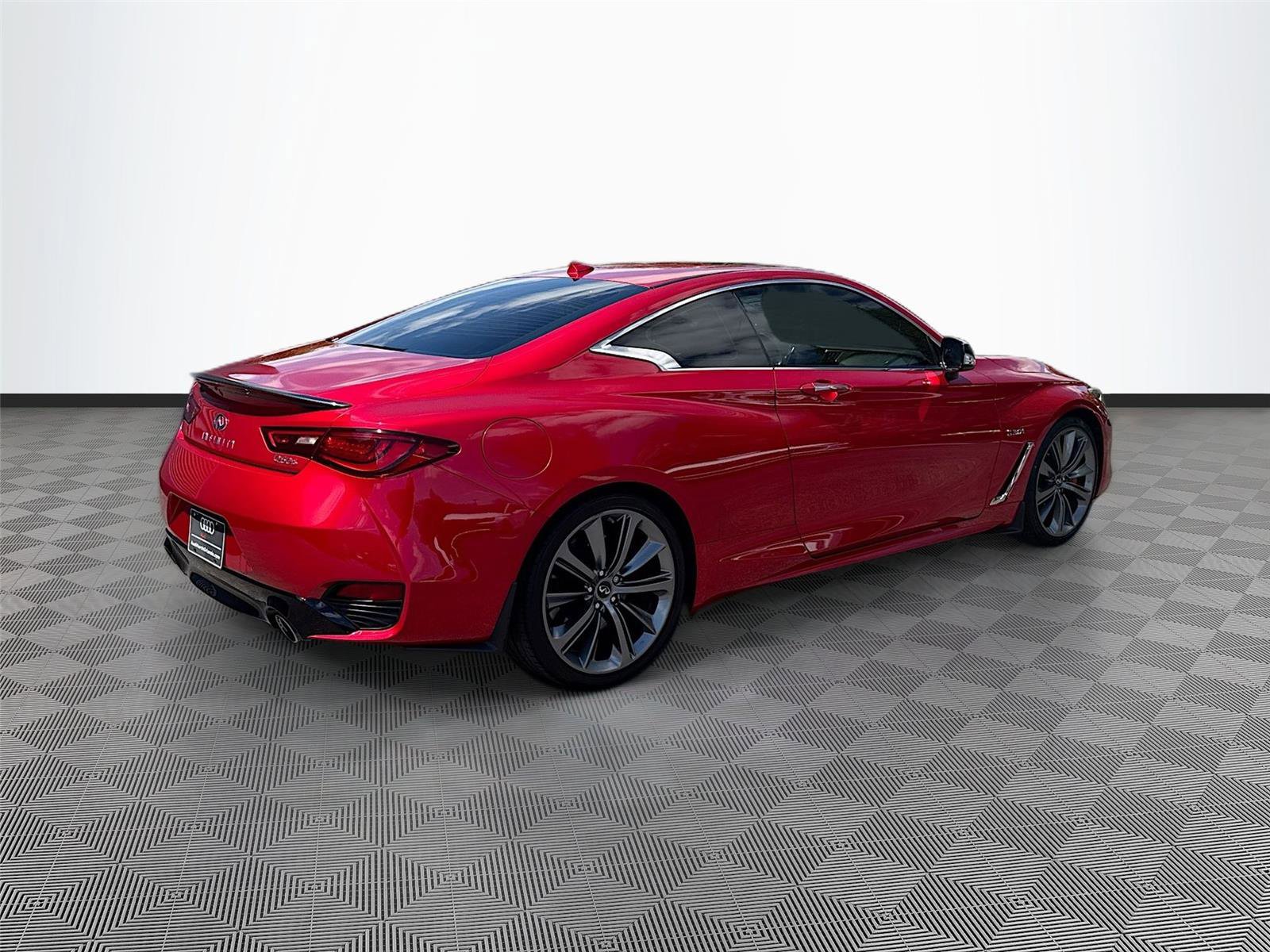 Used 2019 INFINITI Q60 Red Sport 400 w/ Cargo Package image 7