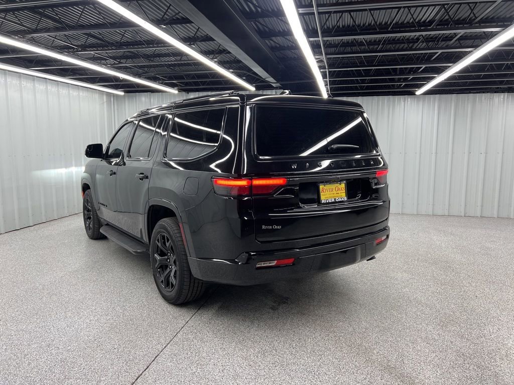 Used 2025 Jeep Wagoneer Series II image 4