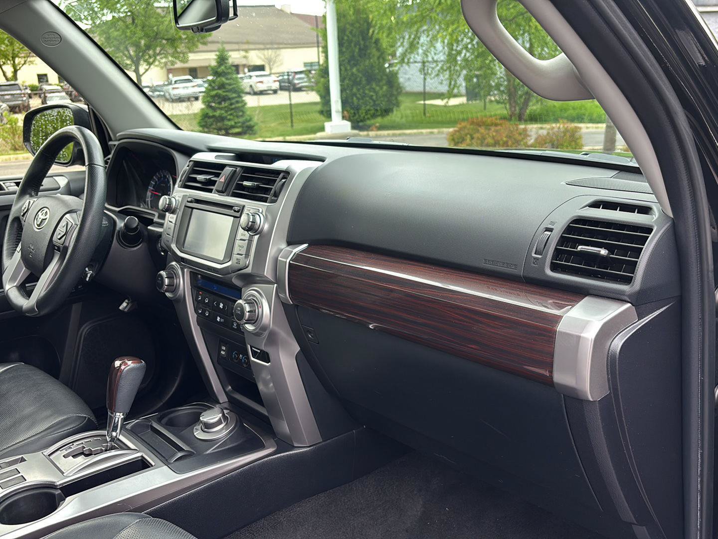 Used 2018 Toyota 4Runner Limited AWD/4WD image 12