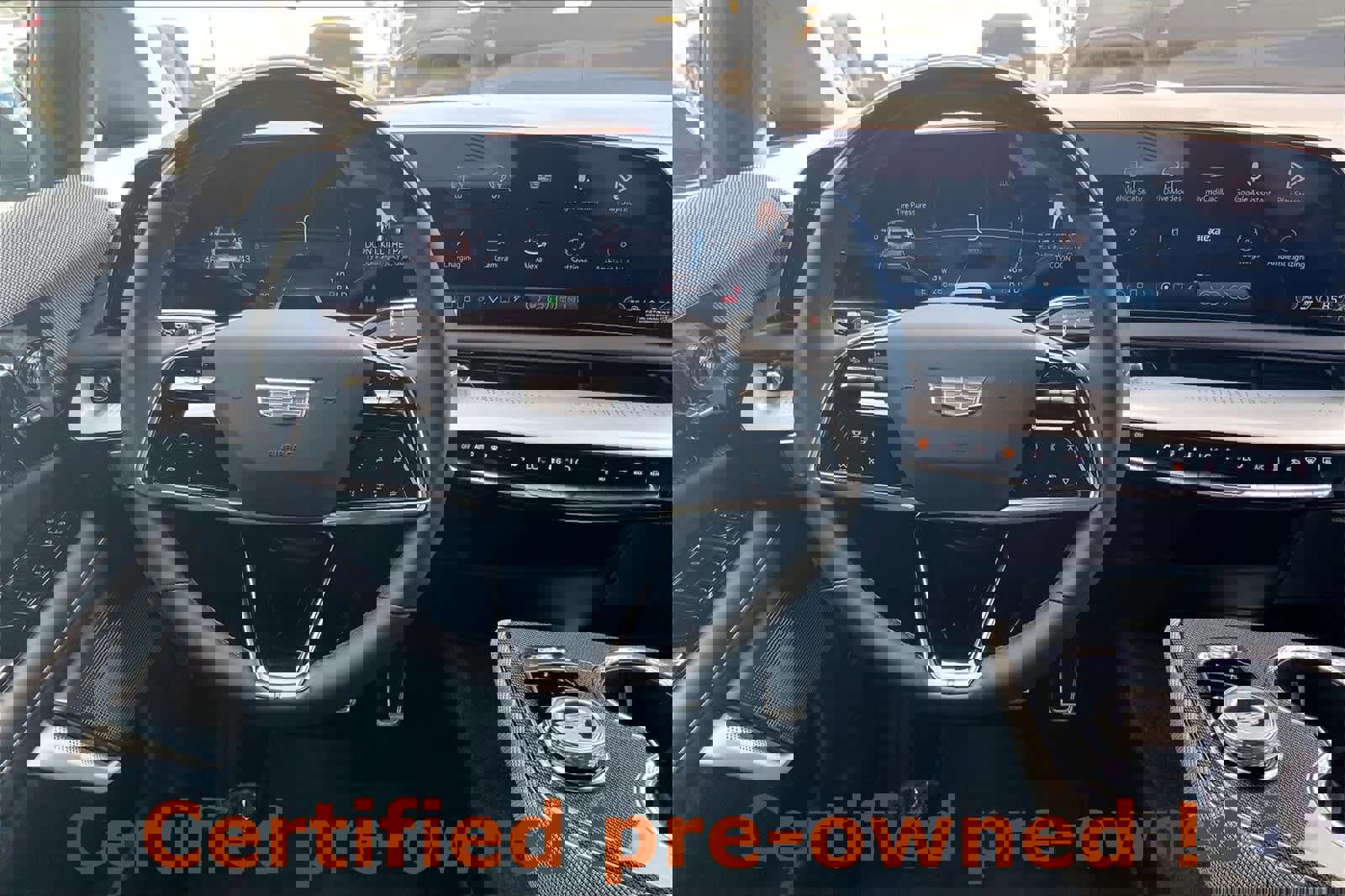 Certified 2025 Cadillac Optiq Sport 1 w/ LPO, ONYX Package image 15