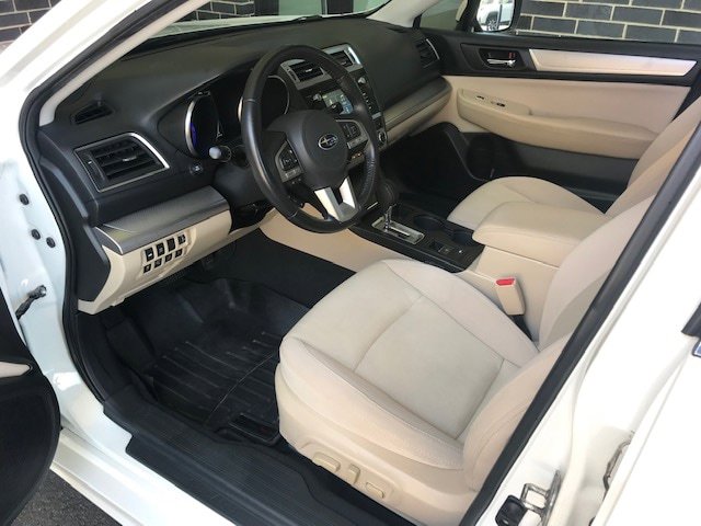 Used 2016 Subaru Legacy 2.5i Premium AWD/4WD image 5