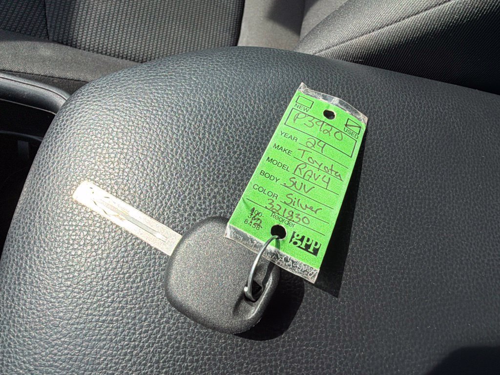 Used 2024 Toyota RAV4 LE FWD image 40