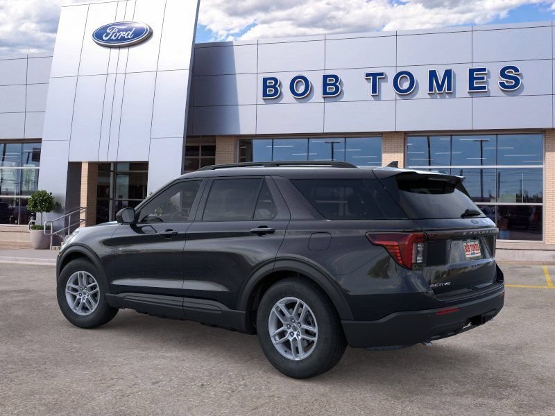 New 2026 Ford Explorer Active RWD image 4
