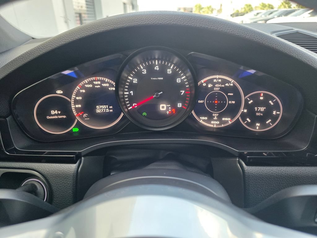 Used 2019 Porsche Cayenne AWD/4WD image 23