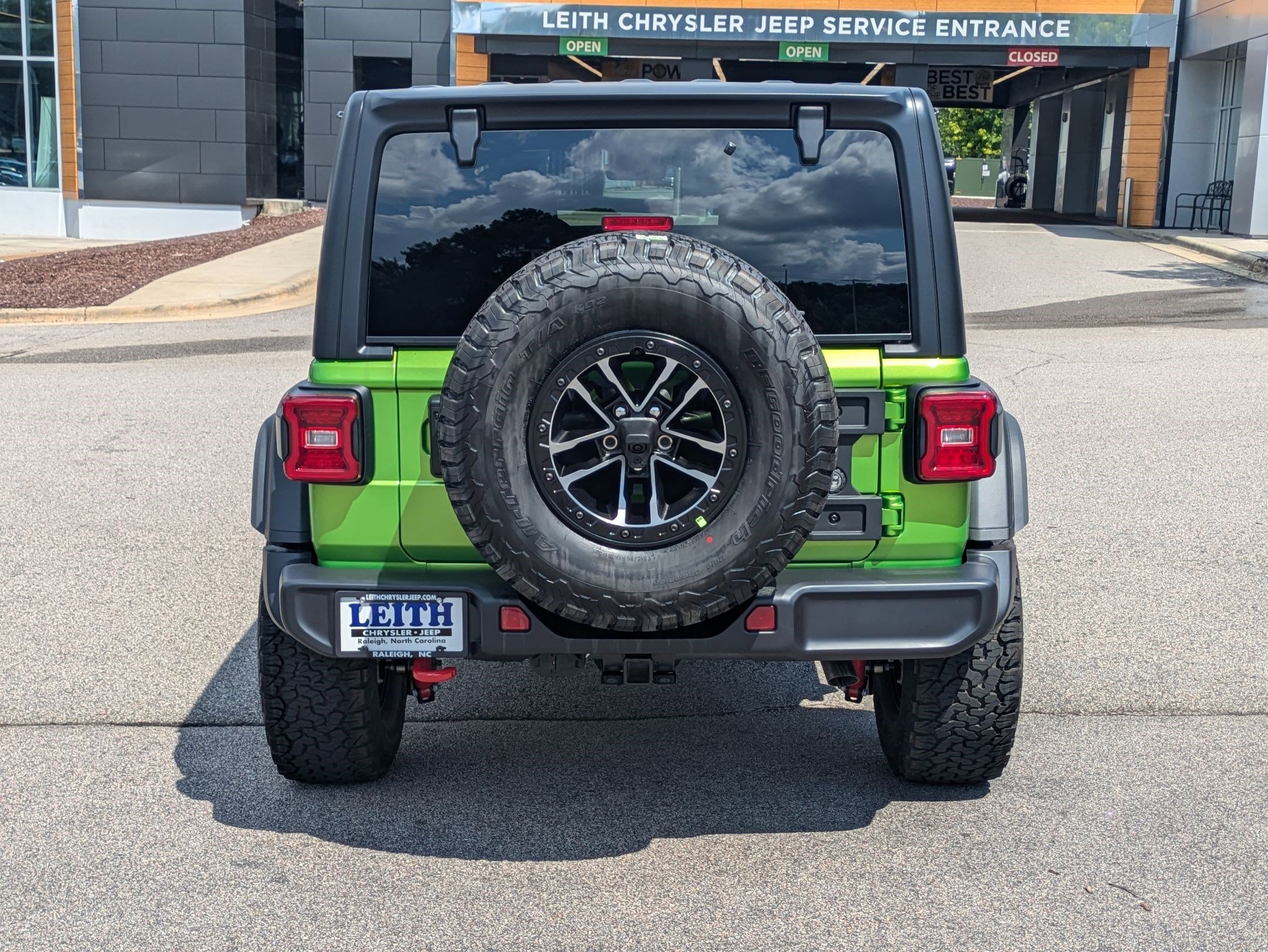 New 2025 Jeep Wrangler Unlimited Rubicon image 6