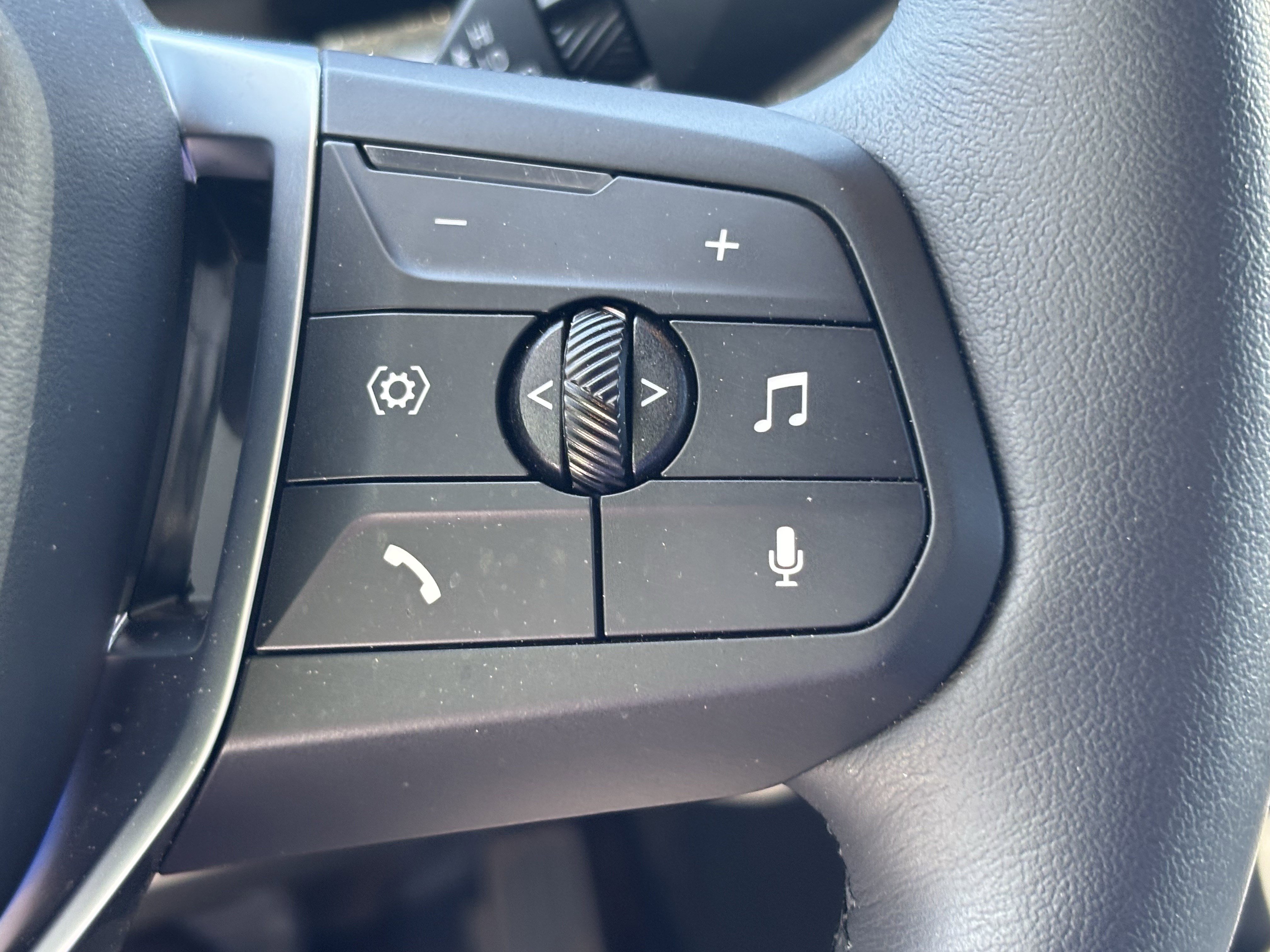 Used 2026 BMW X2 xDrive28i image 20