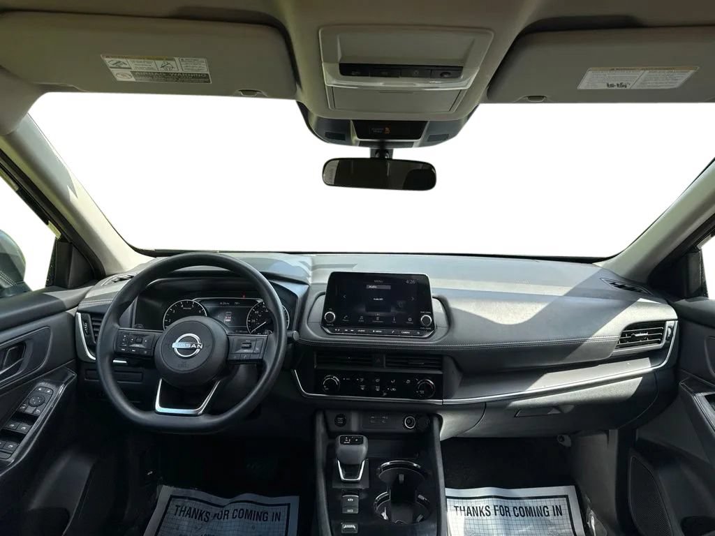 Used 2024 Nissan Rogue S FWD image 31