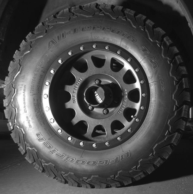 Used 2019 Toyota Tacoma TRD Sport w/ Technology Package AWD/4WD image 10