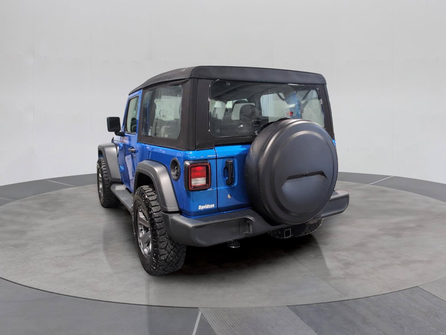 Used 2024 Jeep Wrangler Sport AWD/4WD image 3