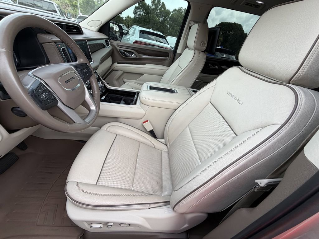 Used 2021 GMC Yukon XL Denali w/ Denali Premium Package RWD image 20