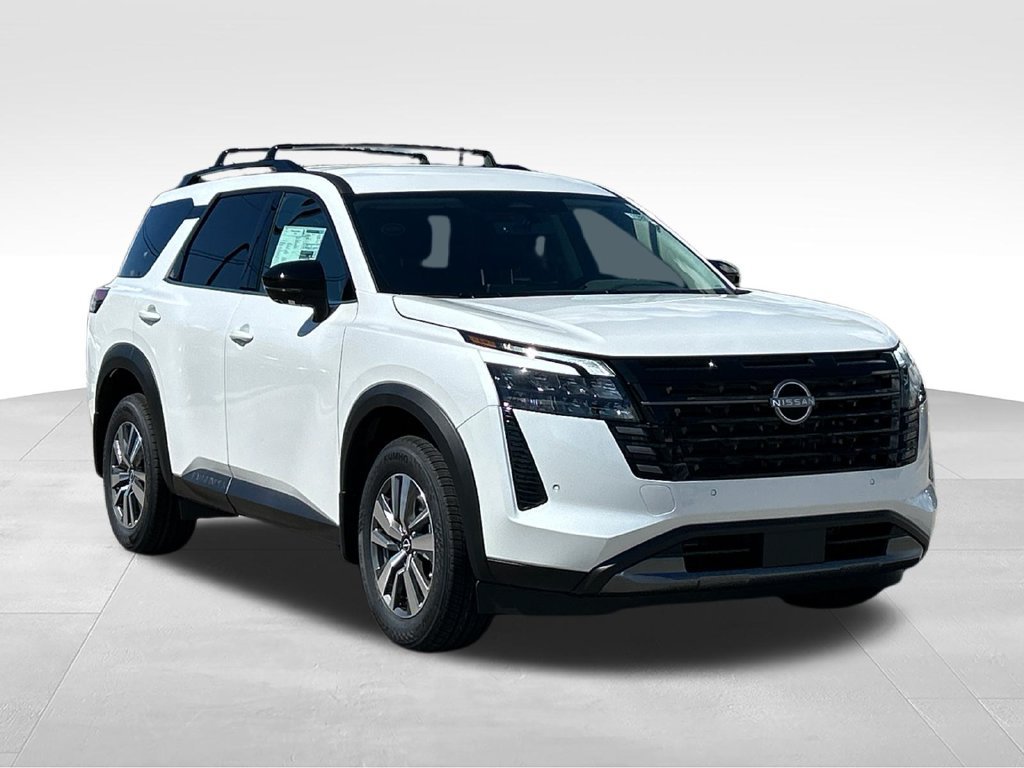 New 2026 Nissan Pathfinder SL w/ Cargo Package FWD image 10