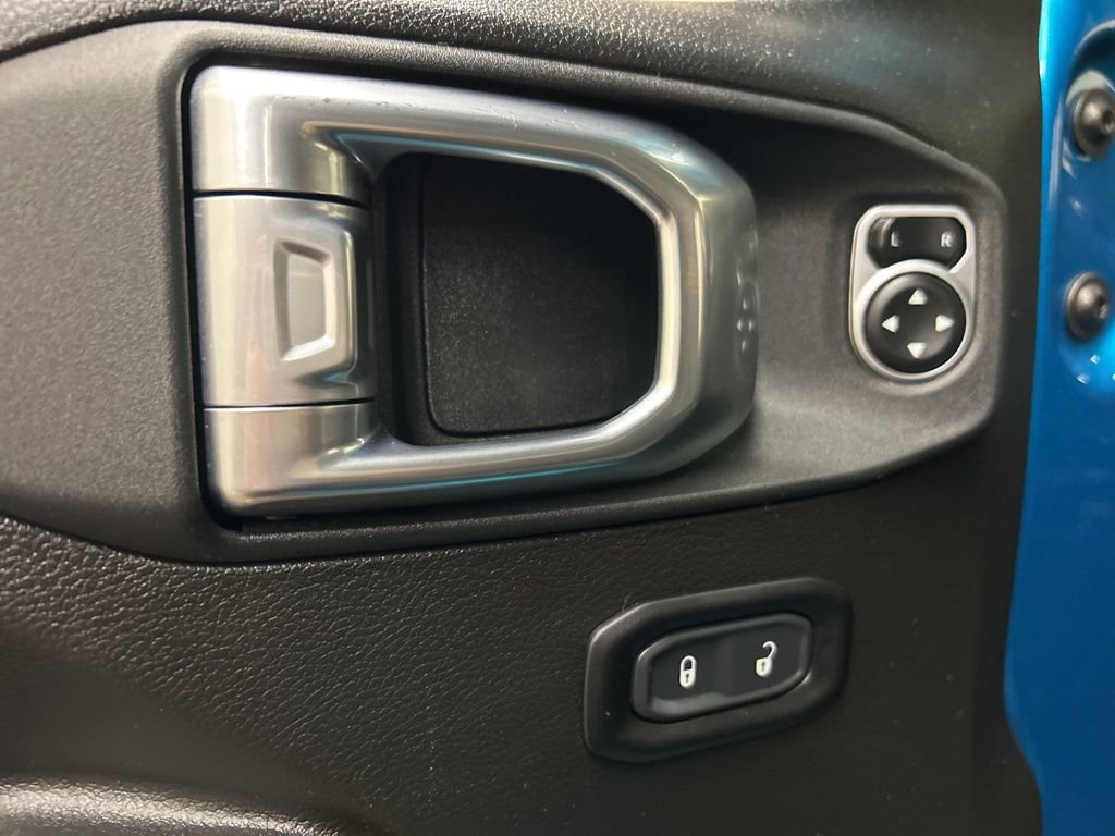 Used 2024 Jeep Wrangler Willys image 26