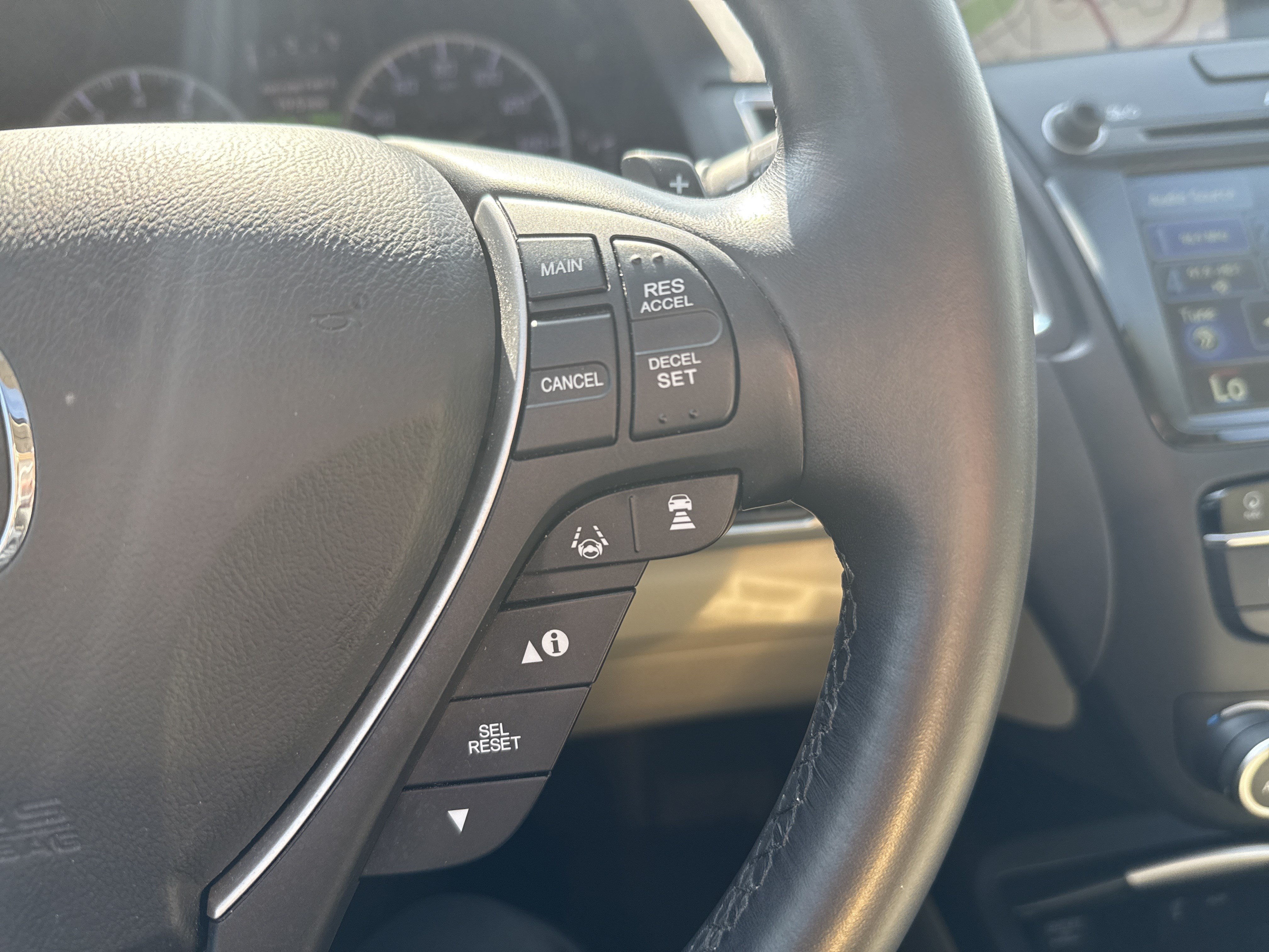 Used 2018 Acura RDX w/ Advance Package FWD image 20