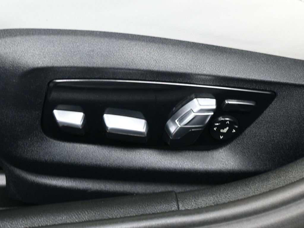 Used 2023 BMW M5 w/ Competition Package image 12