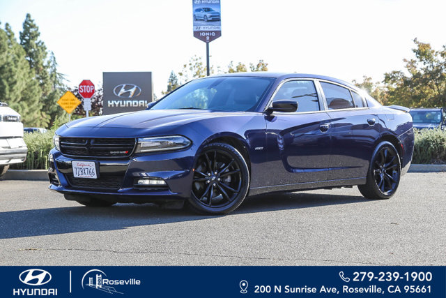 Used 2017 Dodge Charger R/T w/ Plus Group RWD image 1