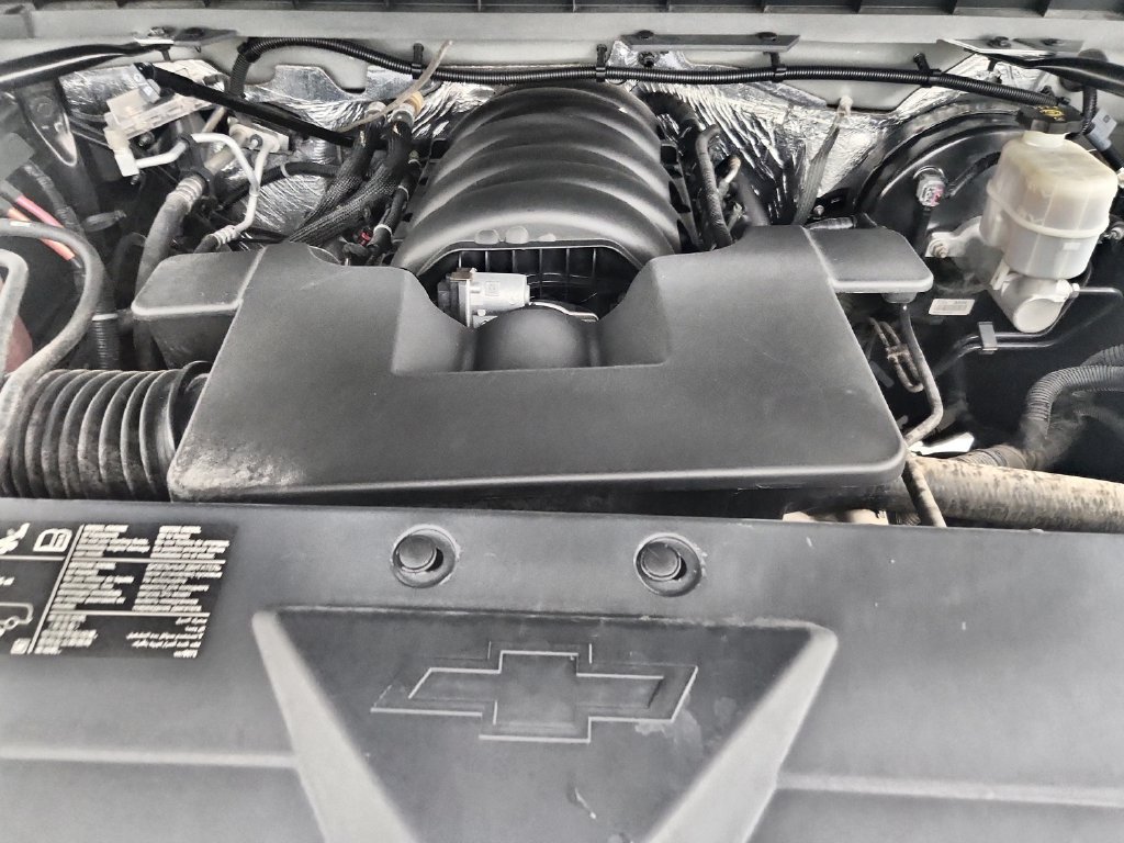 Used 2018 Chevrolet Silverado 1500 LT w/ All Star Edition AWD/4WD image 35